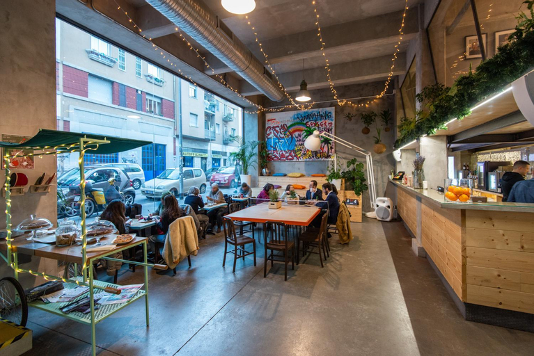 Food & Drinks, Charming Ringhiera Studio, Milano
