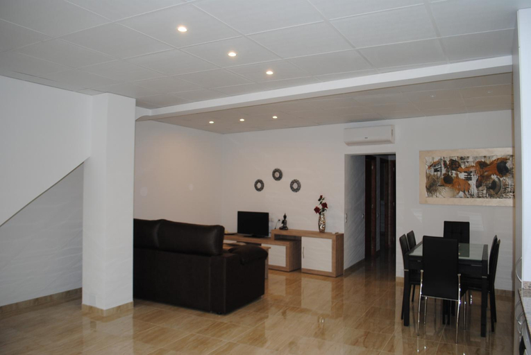 Others 4, Apartaments el tiet, Tarragona