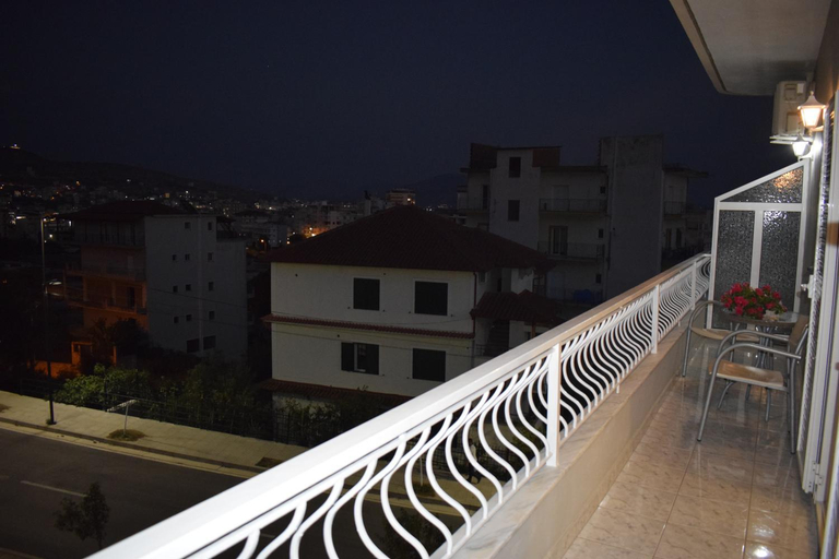 Others 5, Isabela Apartments, Sarandës