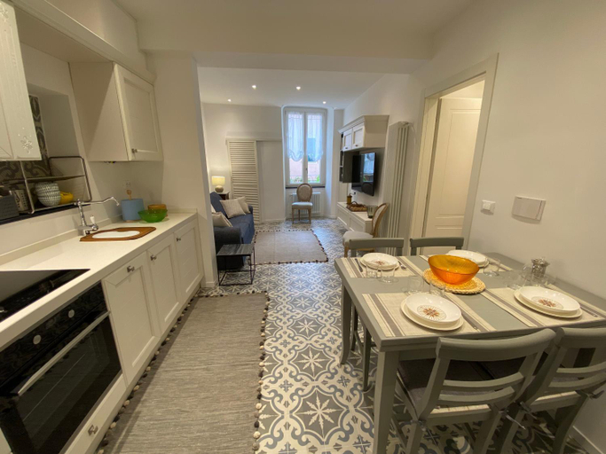 Others 3, Suites 5 Stelle nel Borgo di Varazze, Savona