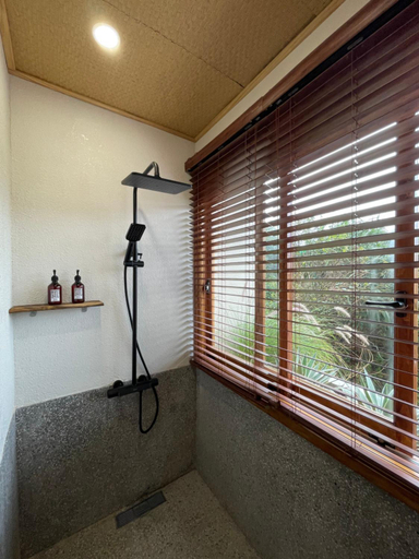 Bathroom 4, Mangdiang Boutique Hotel, Kon Plông