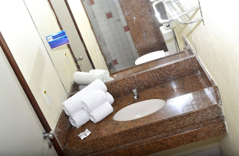 Bathroom 4, Natal Praia Hotel, Natal
