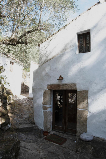 Serra Vida - A Place Of Presence, Marvão