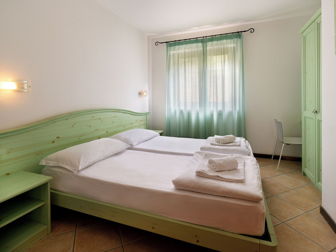 Bedroom 3, Residence Besàss, Brescia