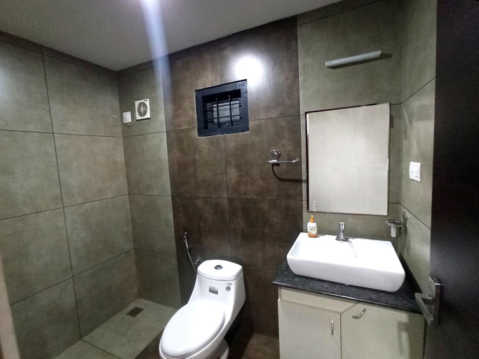 Bathroom 4, Vintage Garden Resort, Wayanad