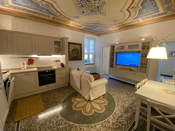 Others 3, Suites 5 Stelle nel Borgo di Varazze, Savona