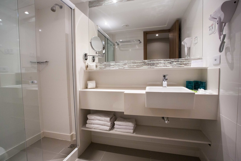 Bathroom 4, Petit Rio Hotel, Rio de Janeiro