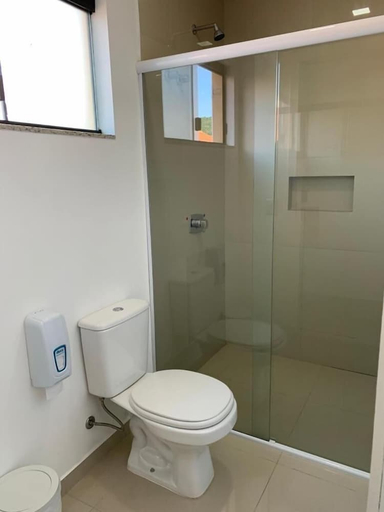 Bathroom 3, Hotel Acoriano, Penha