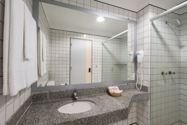 Bathroom 5, Brisamar Hotel & SPA São Luís, São Luis