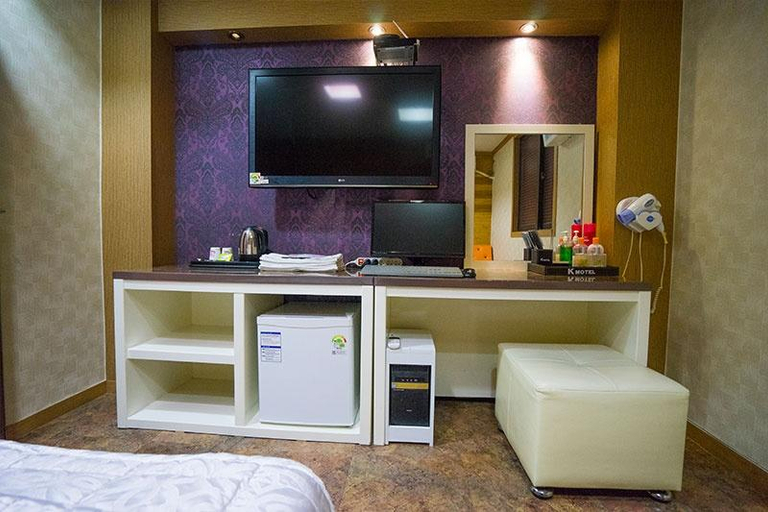 4, Changwon Bonggok-dong K, Changwon