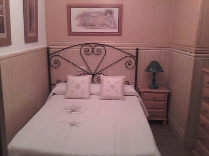 Bedroom 3, Los Girones Pacheco, Ciudad Real