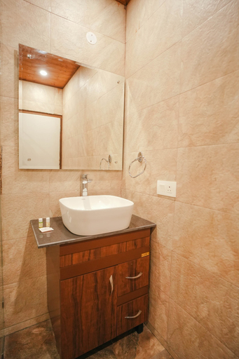 Others 5, Tapovan Resorts, Solan