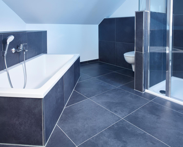 Bathroom 4, Luxusapartment Burgschanke, Kaiserslautern