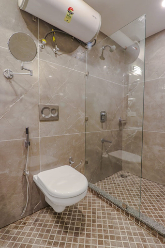 Bathroom, Goroomgo Thee Aura Mussoorie, Dehradun