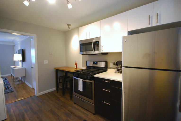 Private kitchen 2, B1bc Affordable Hotel-alternative Perfect for Long Term Stay, Atlanta
