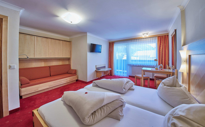 Bedroom 2, Hotel Forellenhof, Zell am See
