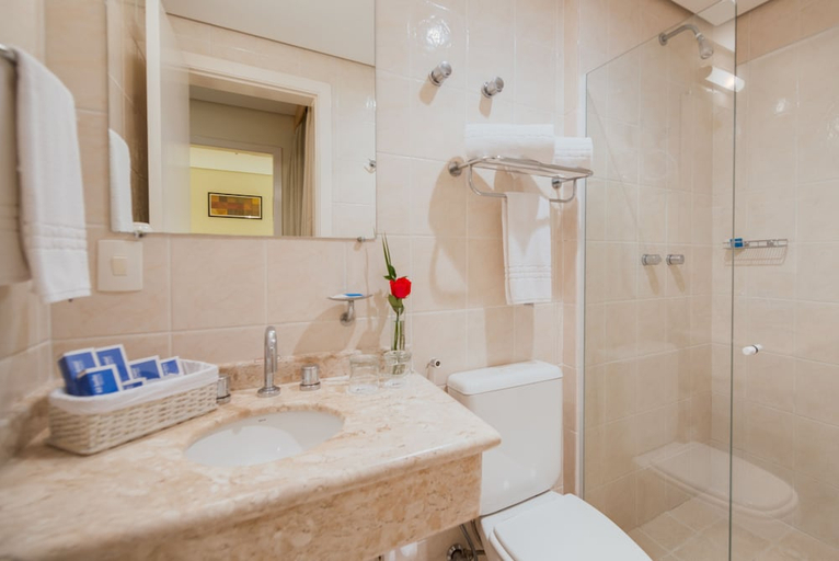 Bathroom, Blue Tree Towers All Suites Santo Andre, Santo André