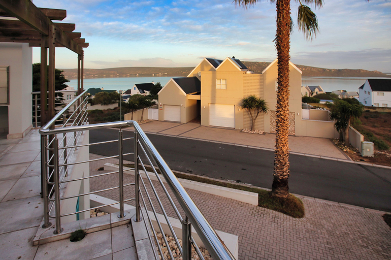 Exterior & Views 2, The Spry House, Langebaan, 8 Sleeper, West Coast