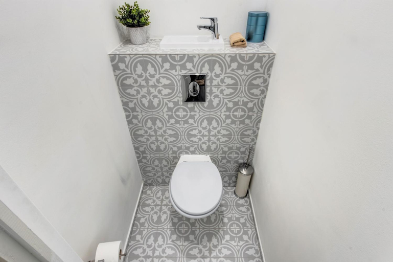 Others 5, RP1 Apartment, Budapesti
