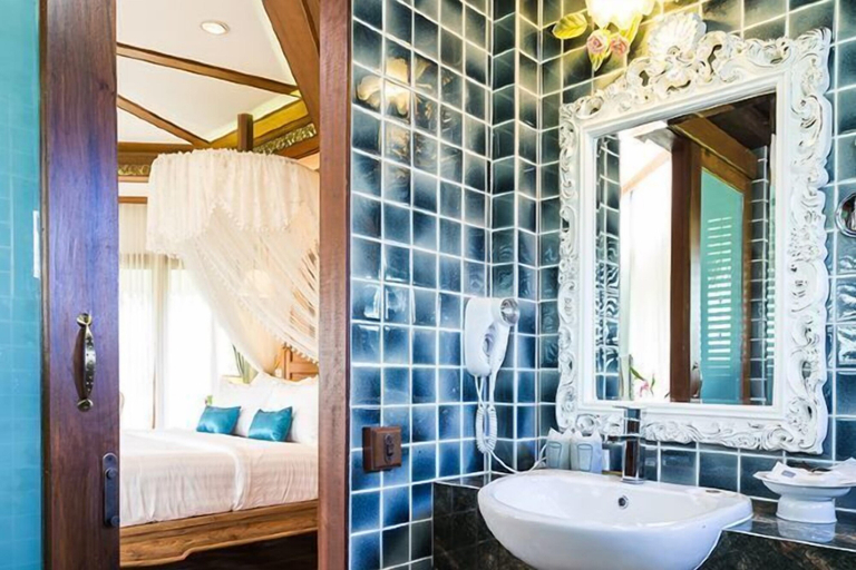 Bathroom 7