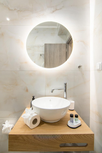 Bathroom 4, Windrose Apartments - Shared Pool, Ionian Islands