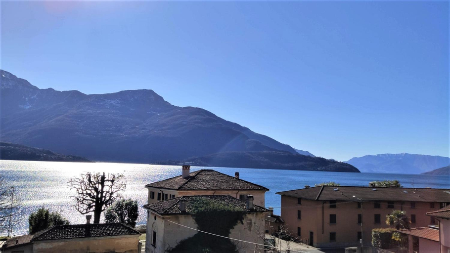 Others 3, Residence Il Bosso, Como