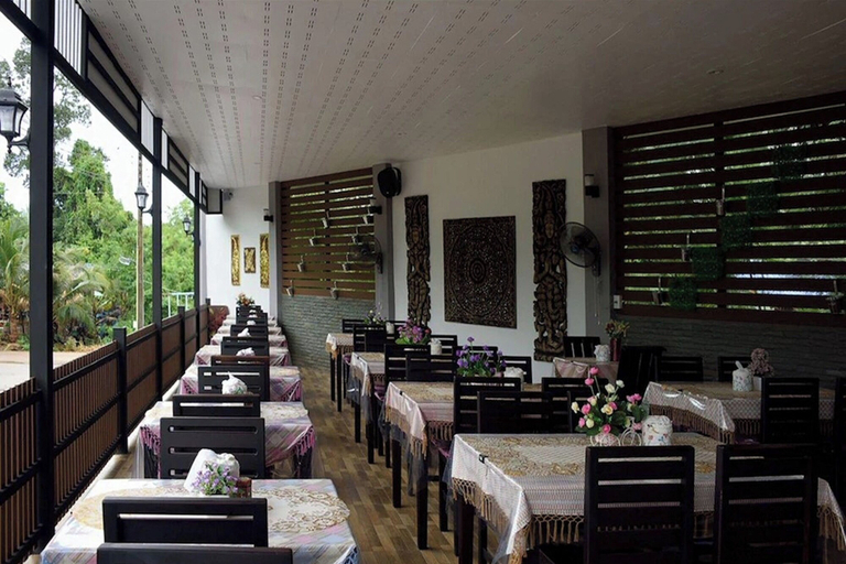 Food & Drinks 4, Peai Ta Lea Resort, Tha Mai