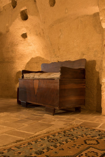 Others 3, LA DIMORA DELLE 3 ZIE, Matera