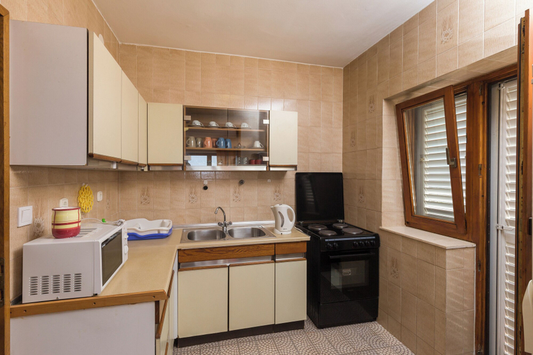Others 4, Apartments Kisić, Župa Dubrovačka