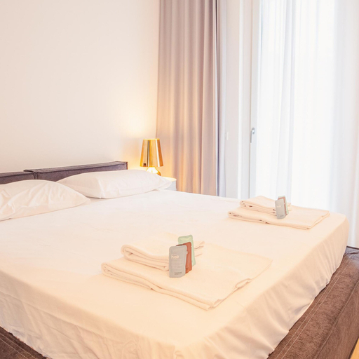 Room 5, Garda Luxury Suite - Italian Homing, Brescia