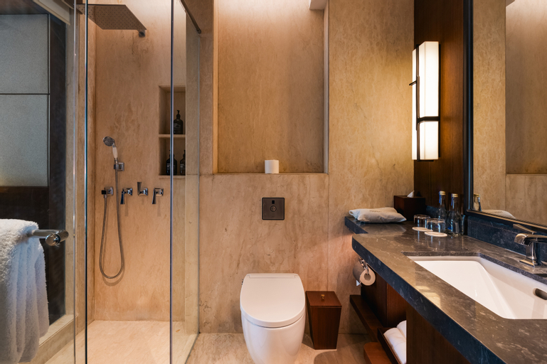 Bathroom 7