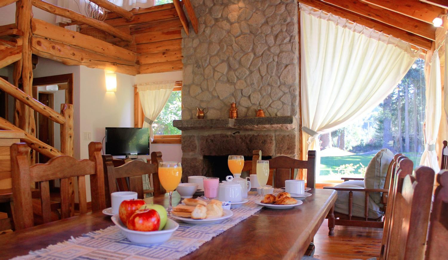 Dining Room 4