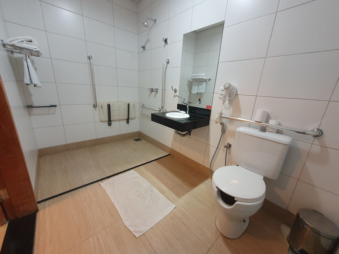 Bathroom 4, Rio Vermelho Hotel, Goiania