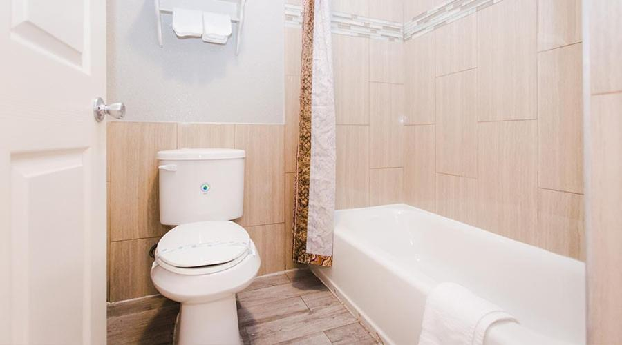 Others 5, Executive inn Bacliff, Galveston