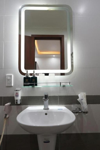 Bathroom 4, Ngoc Son Hotel, Hải An
