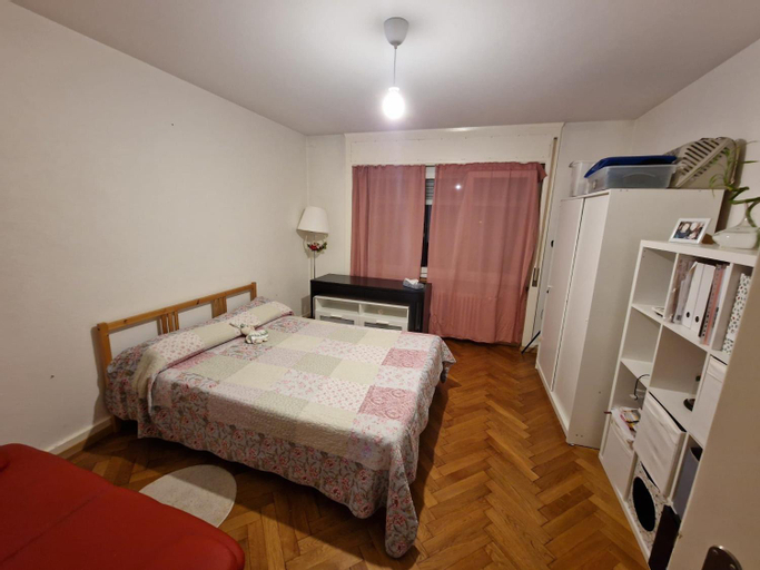 Bedroom 2, Habitacion de Abi, Biel