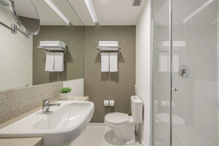 Bathroom 4, Intercity Ribeirao Preto, Ribeirao Preto