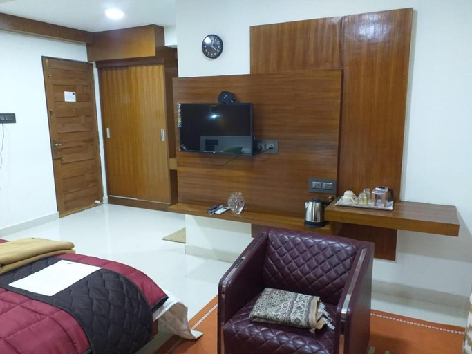 Others 5, Hotel Grand Meridian, Vellore