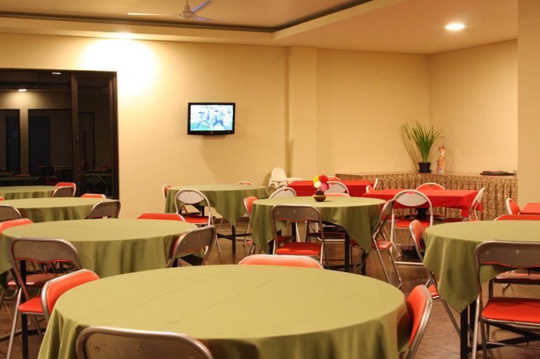 Food & Drinks 5, Fafa Hill Hotel and Resort, Bogor