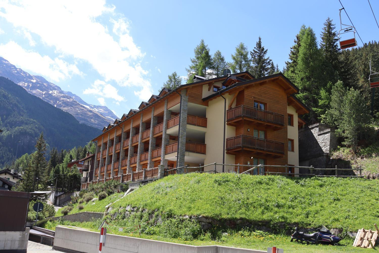 Others 5, Residence Regina delle Alpi, Sondrio