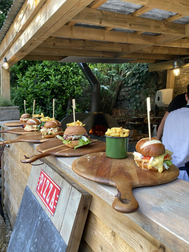 Food & Drinks 5, Bridge House Hotel Bridport, Dorset