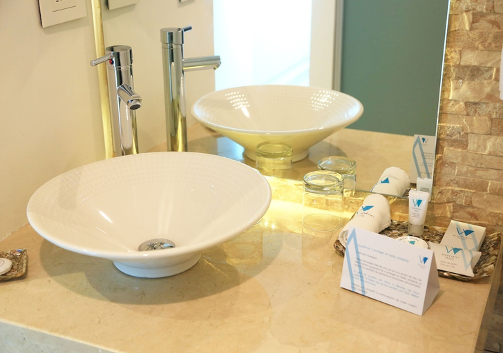 Bathroom 4, Washington Plaza, Barranquilla