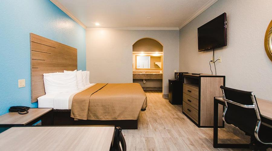 Others 3, Executive inn Bacliff, Galveston