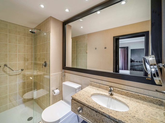 Bathroom 3, Novotel Sao Paulo Jardins, São Paulo