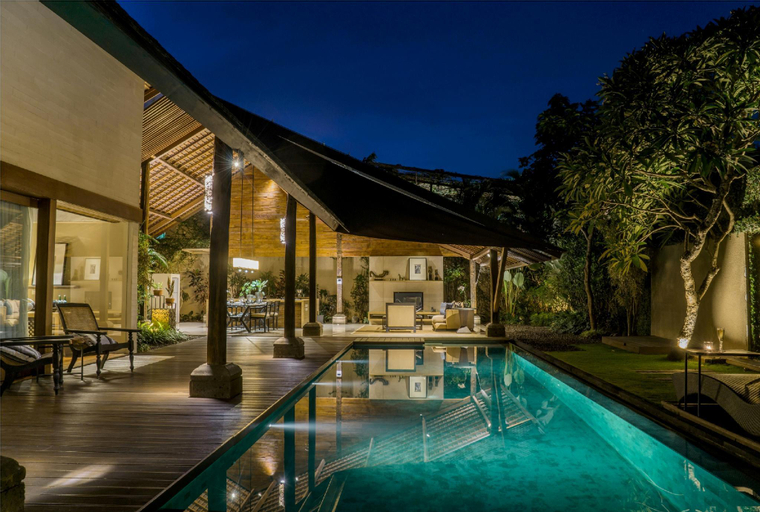 Swimming Pool 2