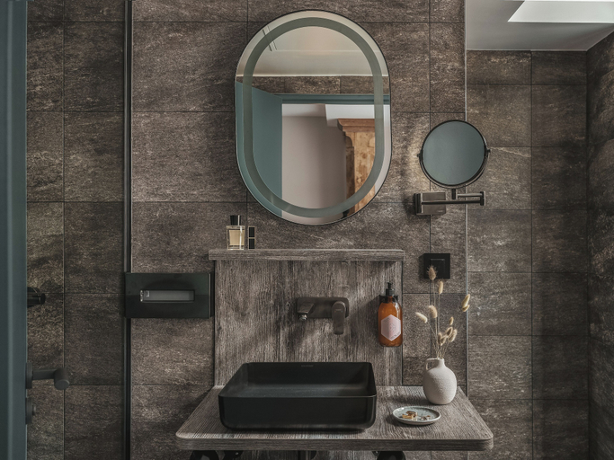 Bathroom 4, Boudoir des Muses, Paris