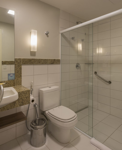 Bathroom 2, Comfort Santos Hotel, Santos