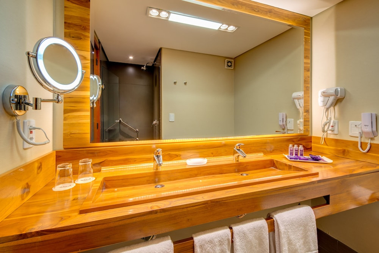 Bathroom 4, Wish Serrano Resort and Convention Gramado, Gramado
