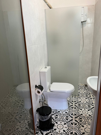 Bathroom 3, Serenita Taş Konak Otel, Ayvalık