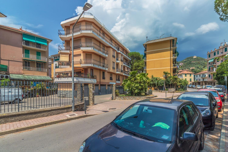 Casa Bea, Genova